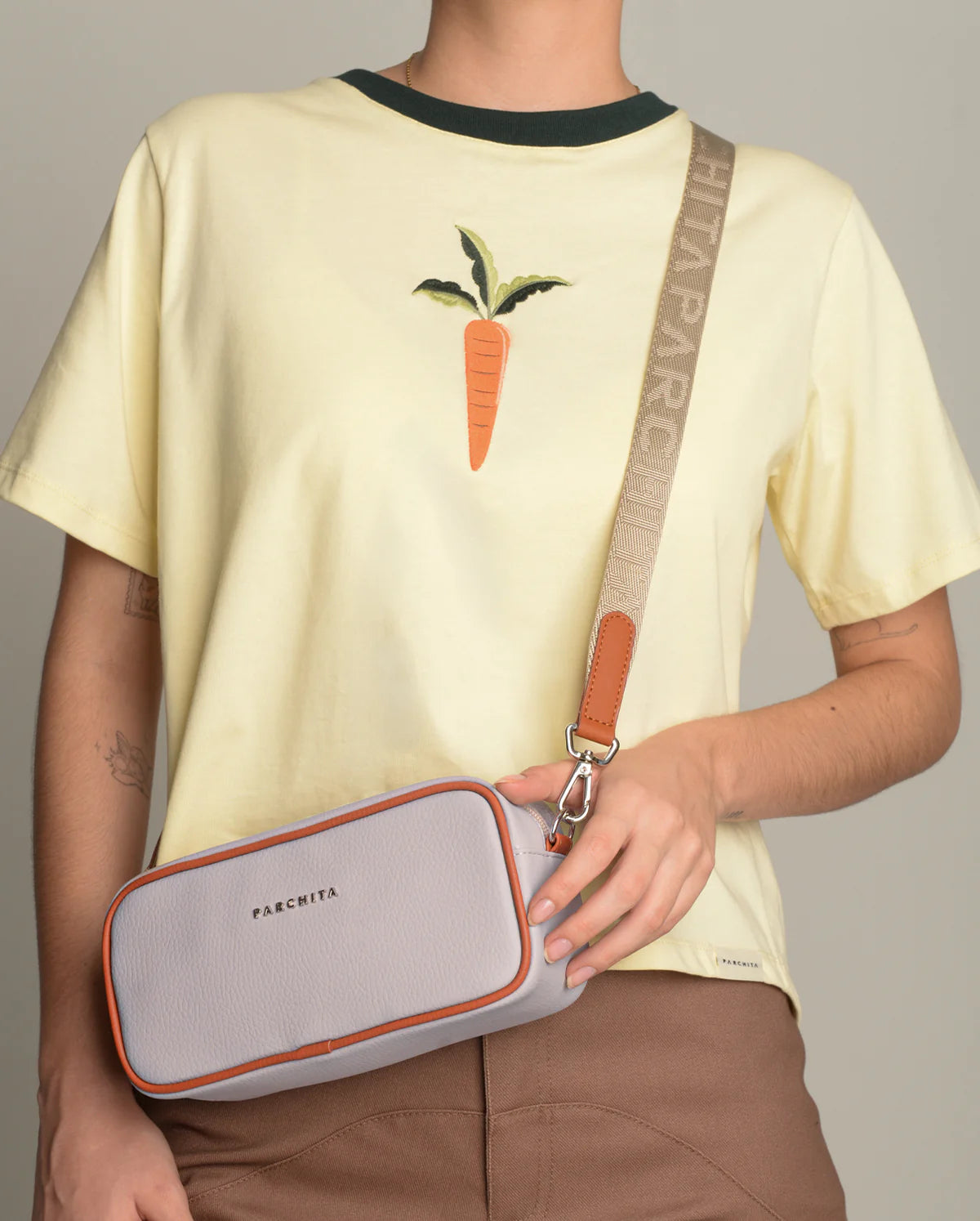 Cartera Dakota - Parchita